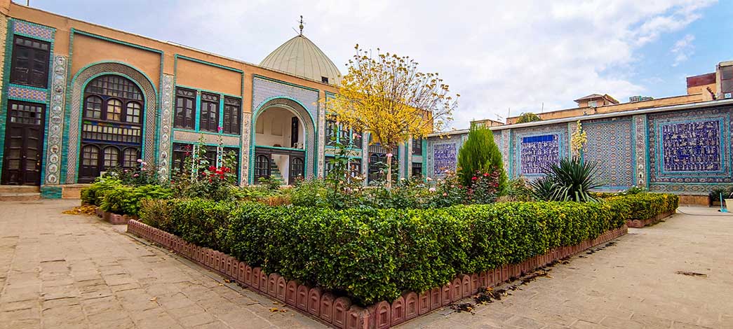 تکیه معاون‌ الملک