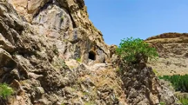 گوردخمه کوچک صحنه