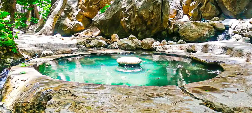 حوض سنگی