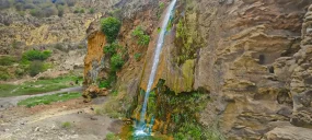 آبشار دری بر شاخص