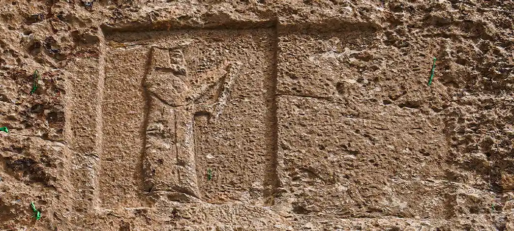 سنگ نگاره دکان داوود اصلی